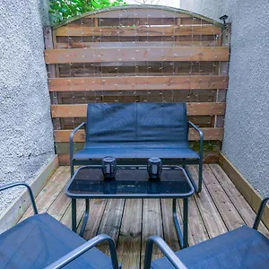 terrasse-saint-pierre-centre-historique-clermont-ferrand.hotels-rhonealpes.com/